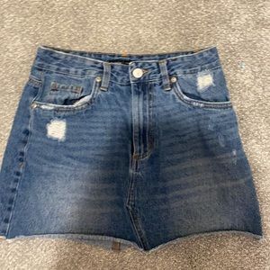 Denim skirt